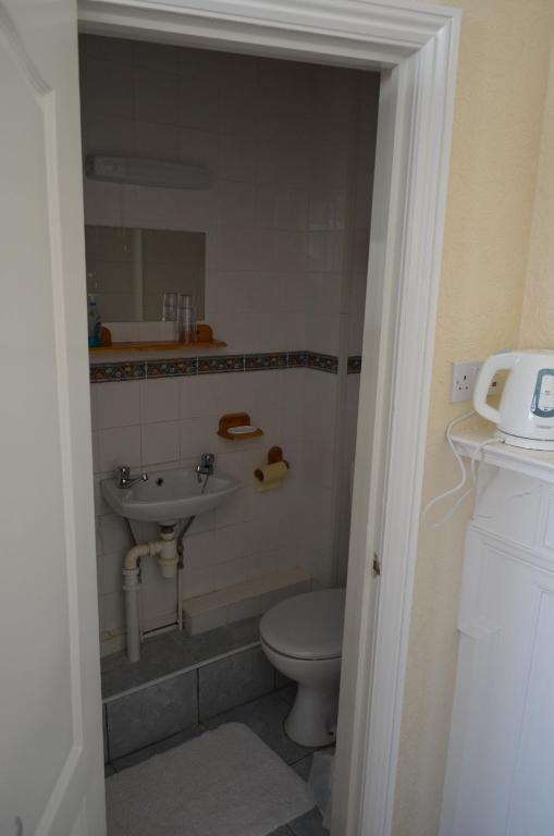 Chandos Premier Folkestone Bagian luar foto